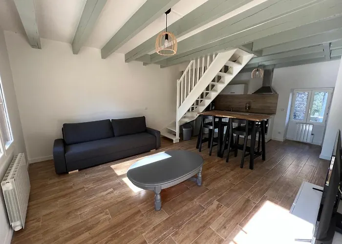 Maison Avec Charme Au Calme * 앙세니스